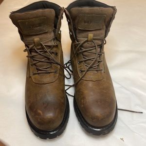 Wolverine Men's Iron Ridge Steel ..Steel Toe Lace Up Work Boots. Worn twice.